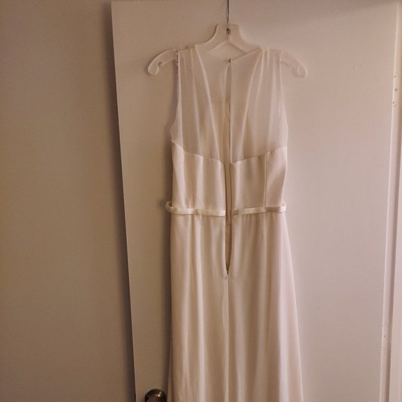 David's Bridal Sheath Wedding Dress - Picture 3 of 6